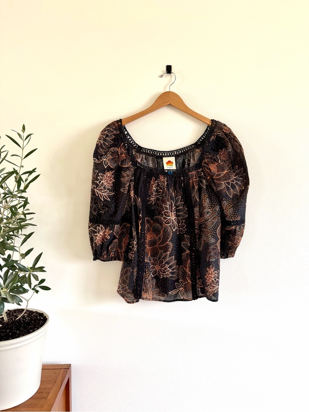 Anthropologie Black Floral Puff-Sleeve Peasant Blouse